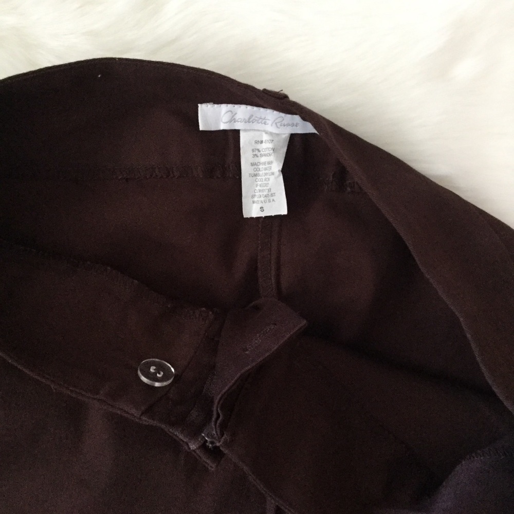 Brown bermudas - Picture 3 of 8
